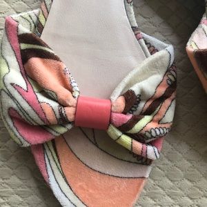 Emilio Pucci flats